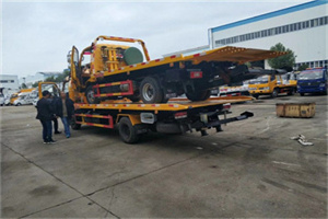 尖山同城汽车补胎