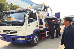尖山汽车道路救援拖车价格